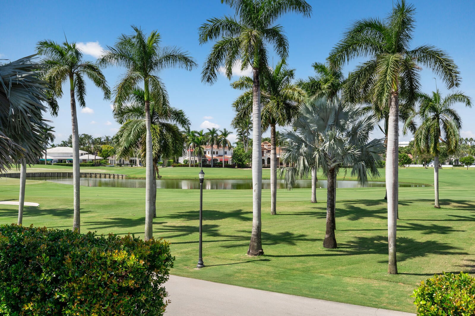 Royal Palm Yacht and Country Club Residence photo 65