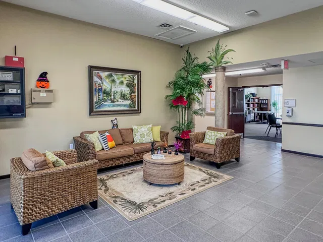 Residence photo 17