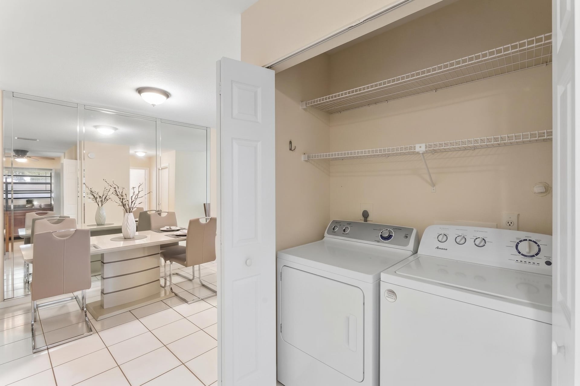  Residence photo 11