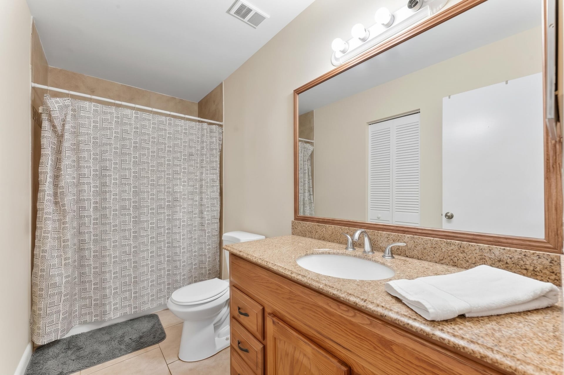  Residence photo 17