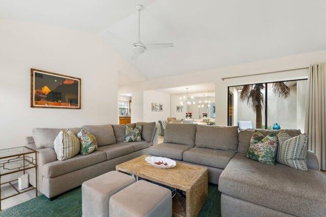  Residence photo 10