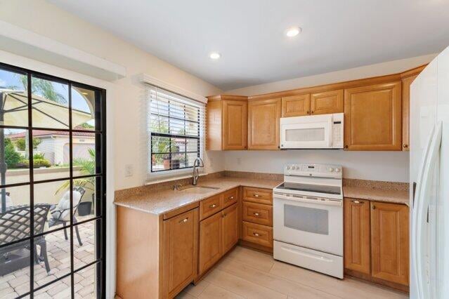  Residence photo 12