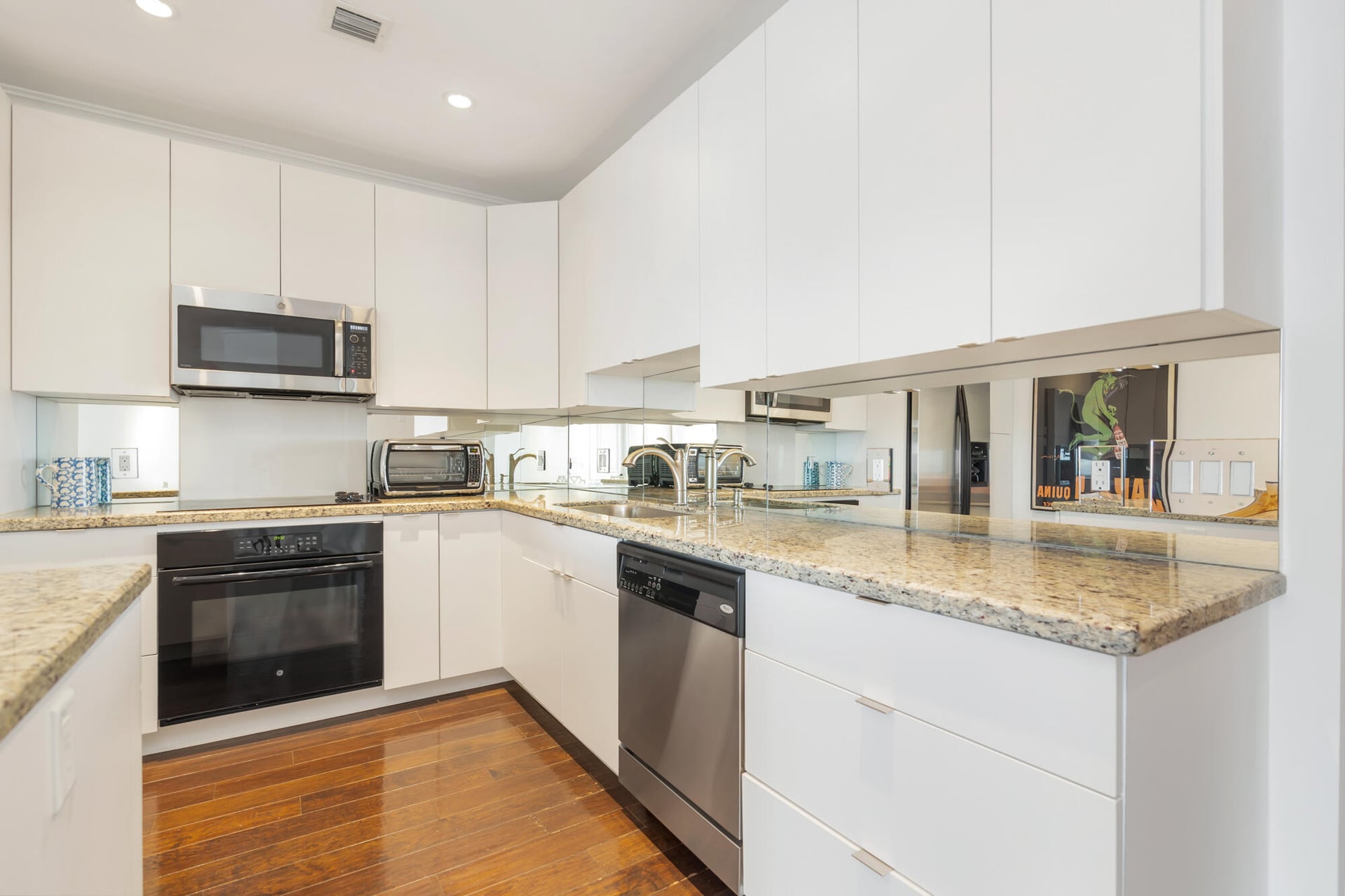 Villa Lofts Unit 602 photo 8