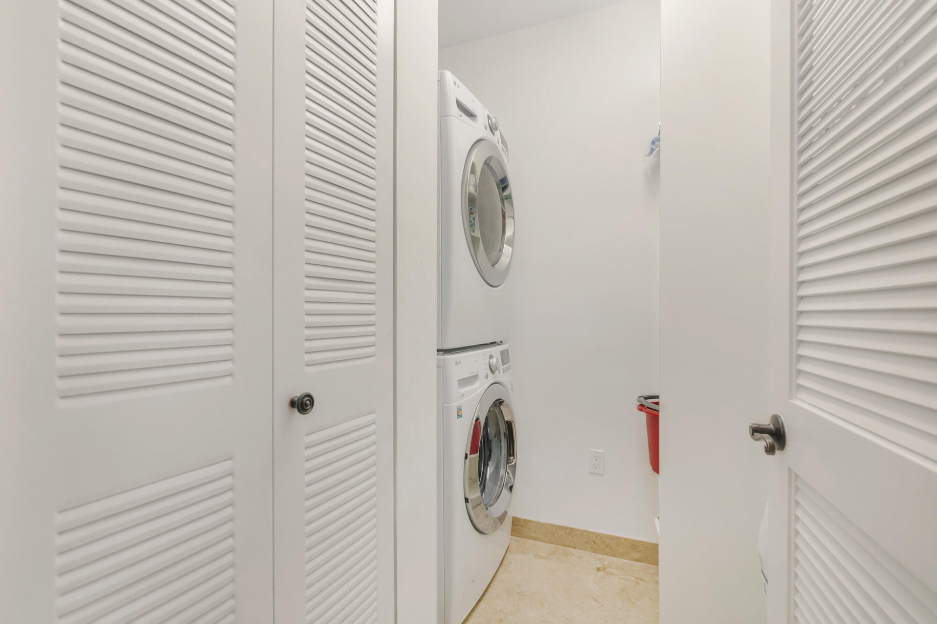 Villa Lofts Unit 602 photo 17