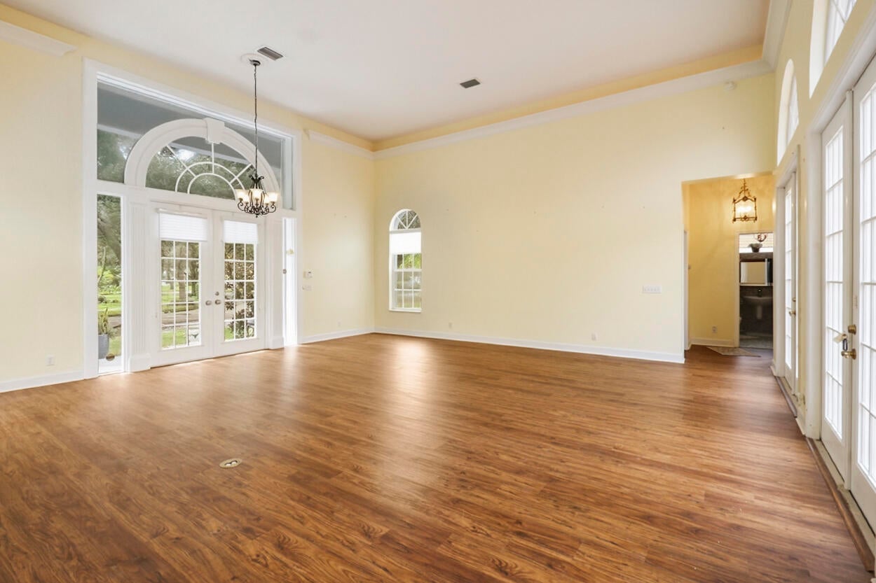 Residence photo 9