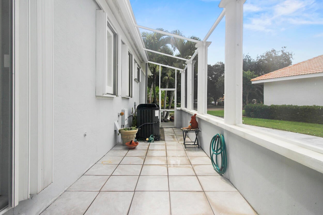 Residence photo 17