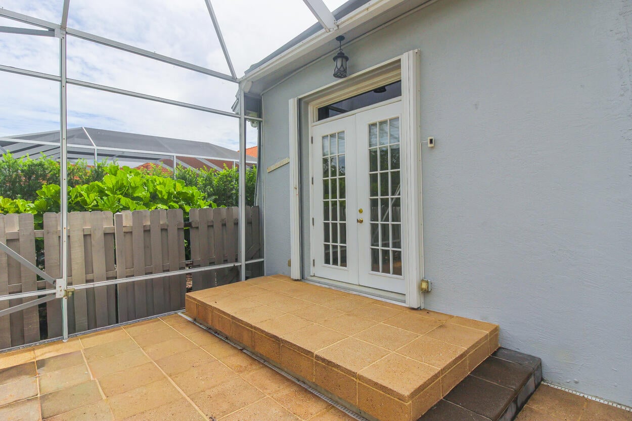 Residence photo 33