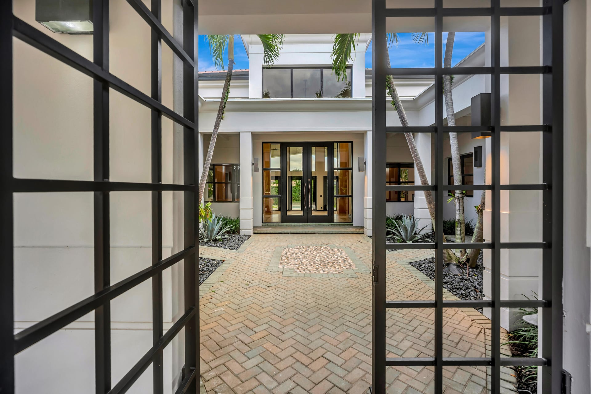 Admirals Cove Residence photo 3