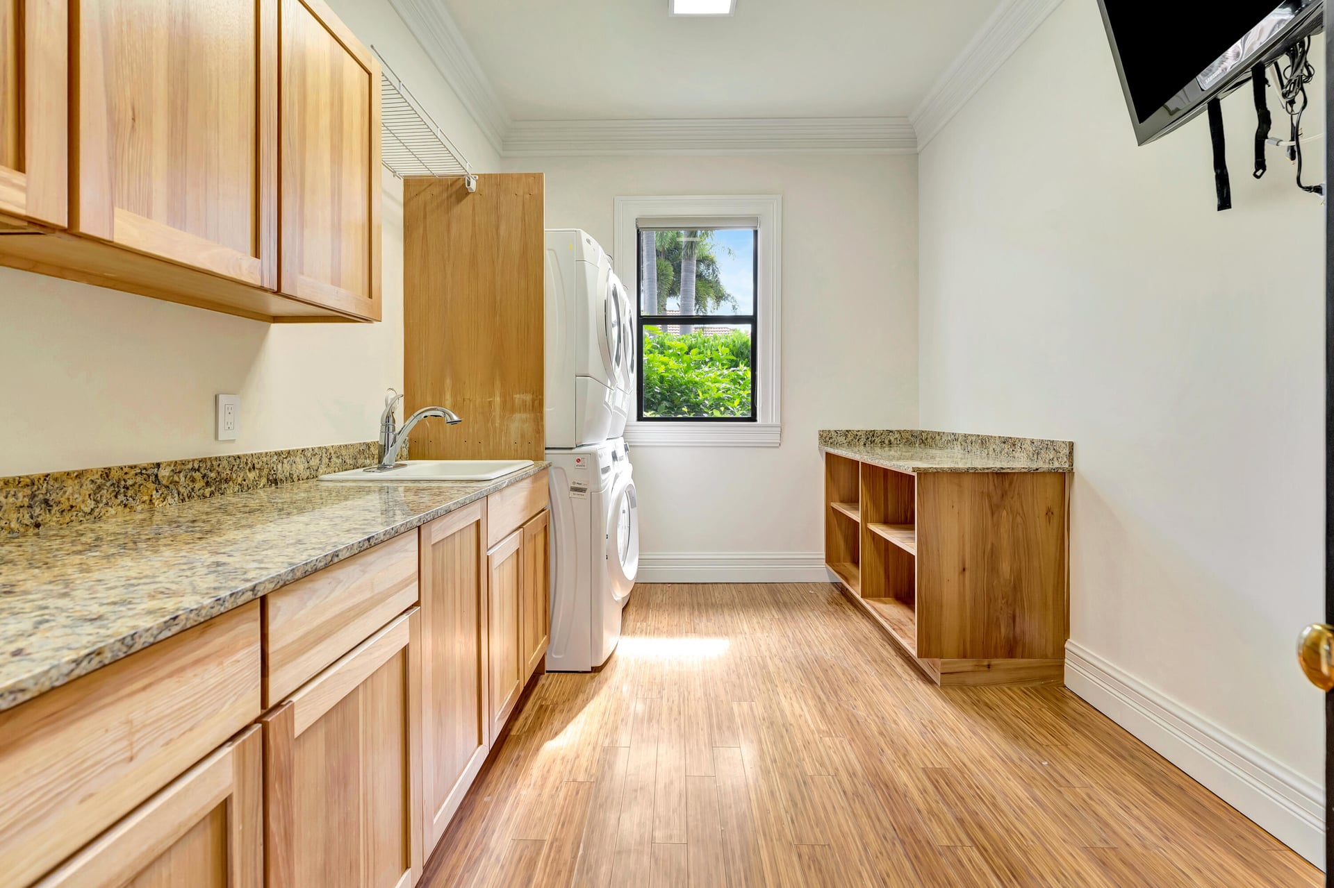 Admirals Cove Residence photo 39