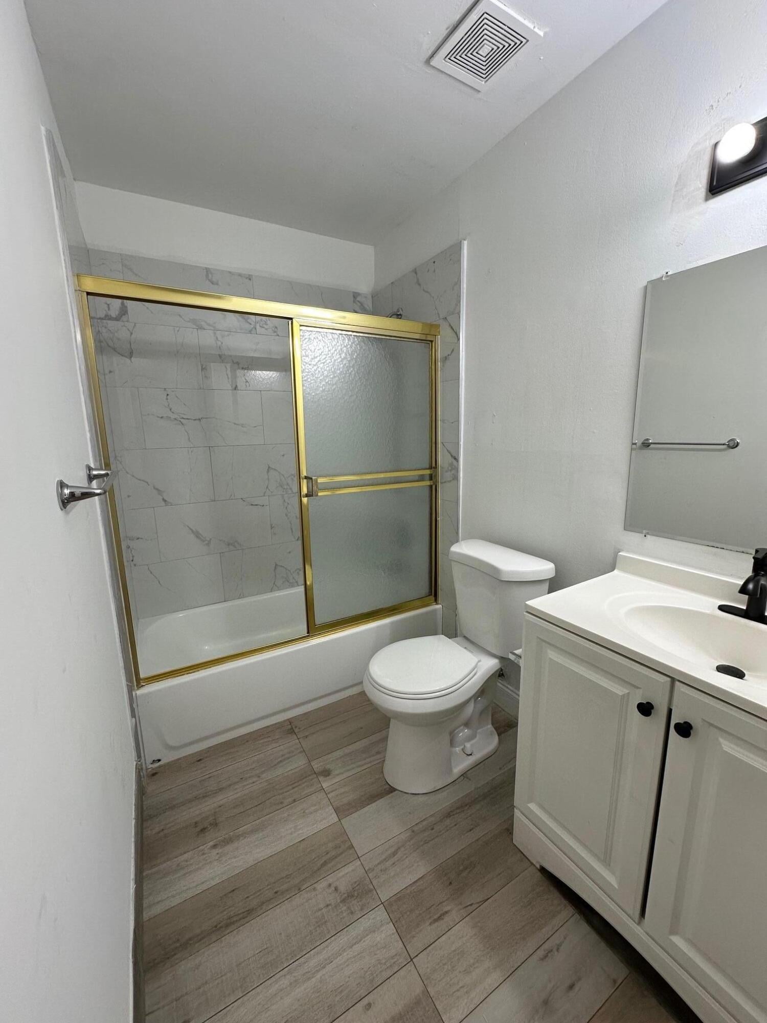 Residence photo 9