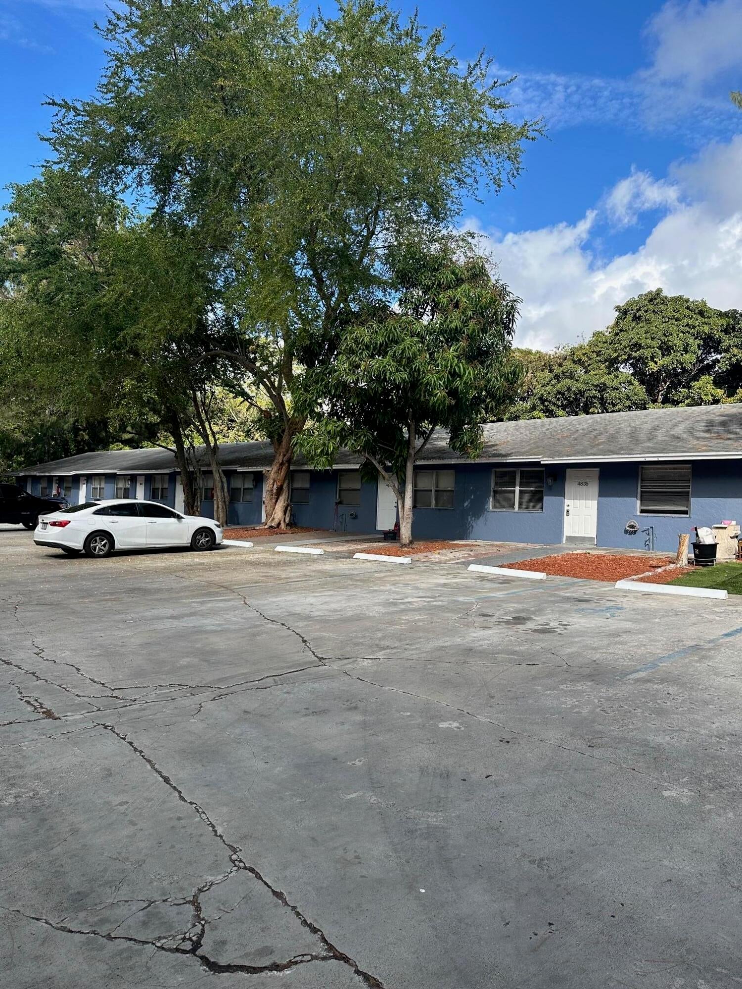 Residence photo 10