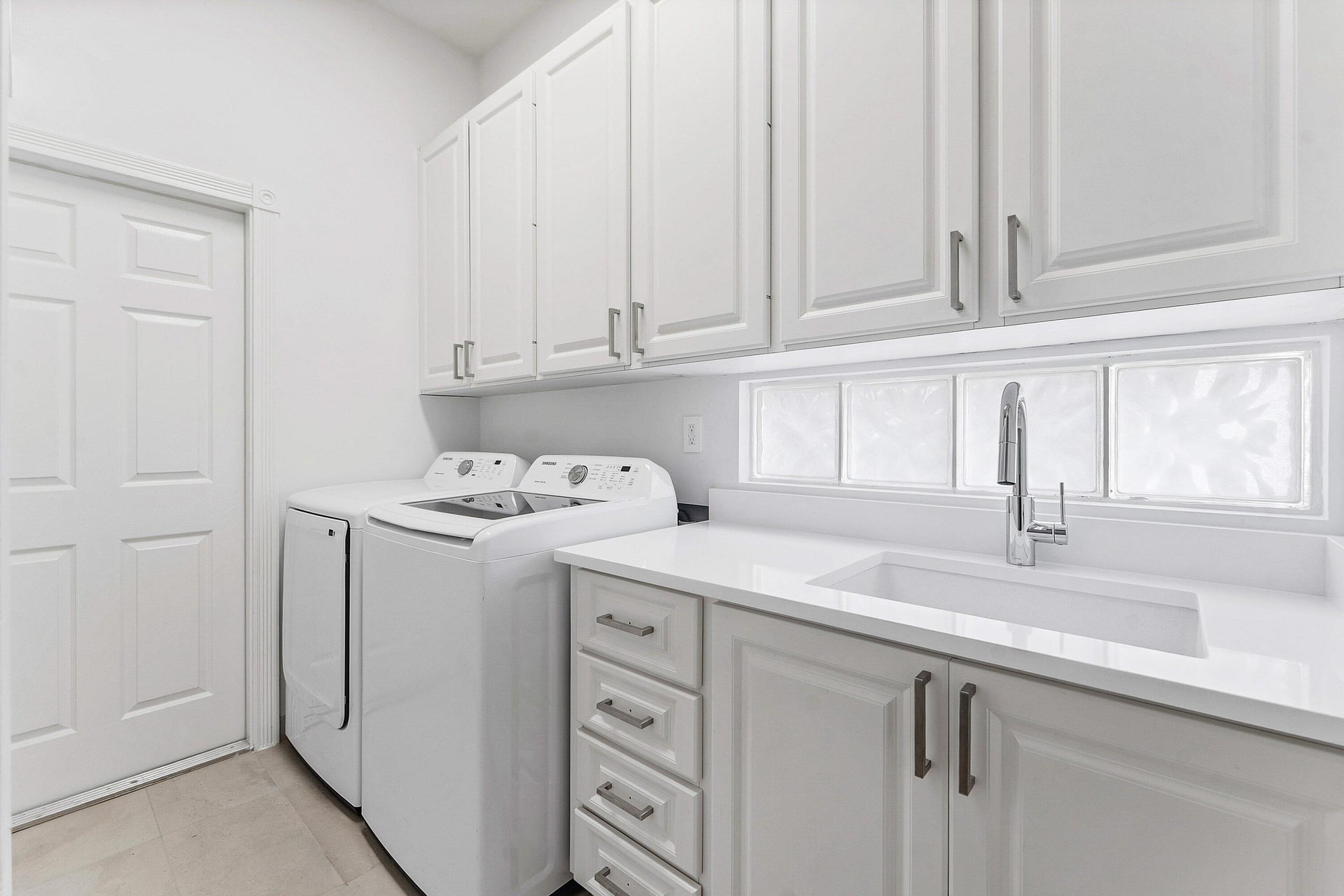 Residence photo 27