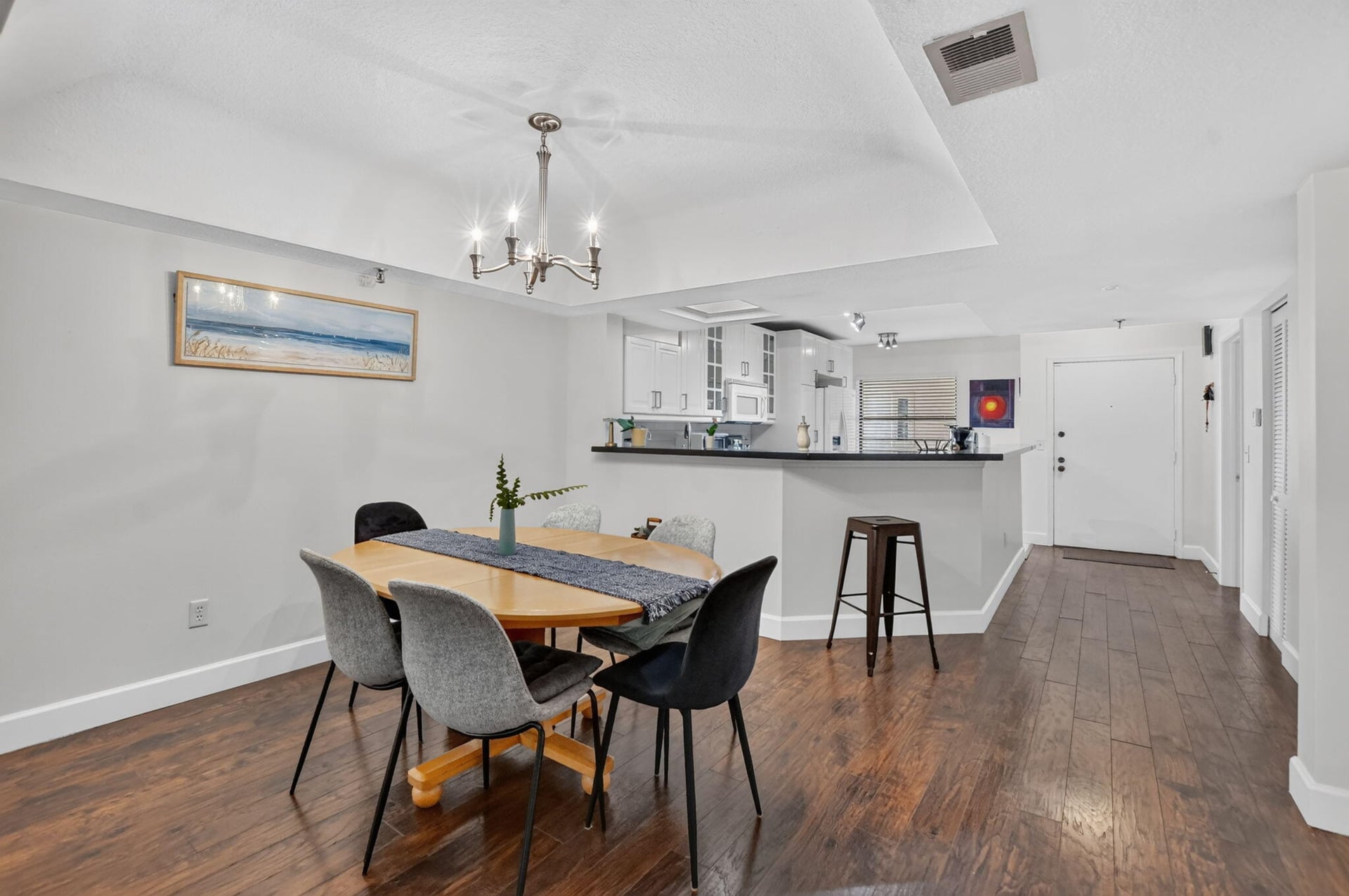  Unit 6505 photo 9