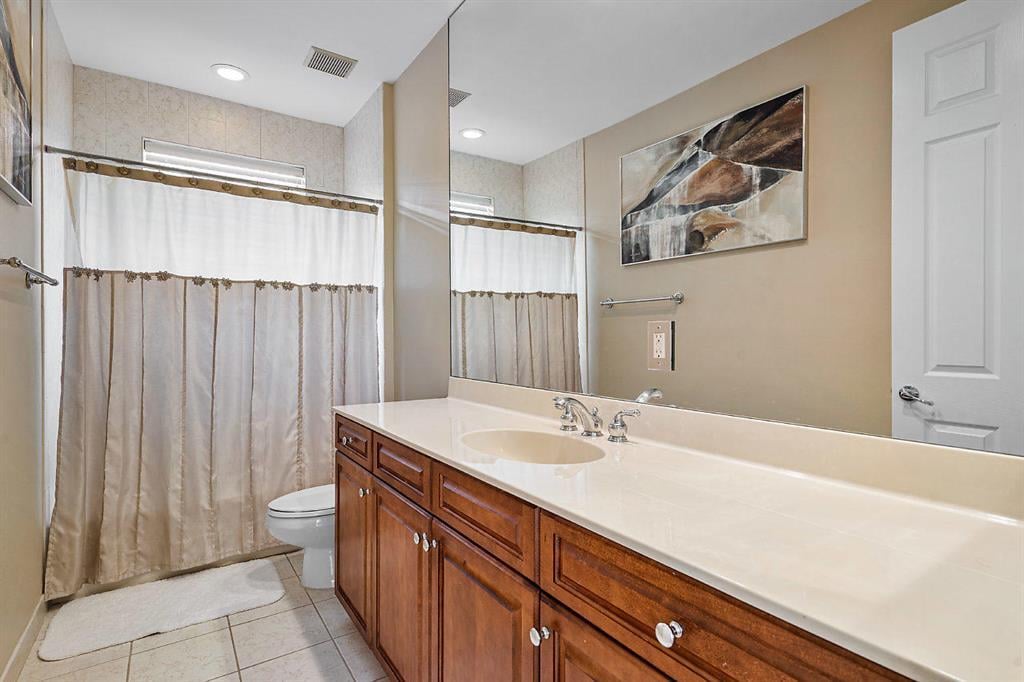 Saturnia Isles Residence photo 32