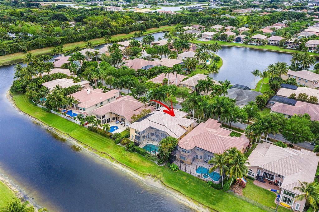 Saturnia Isles Residence photo 42