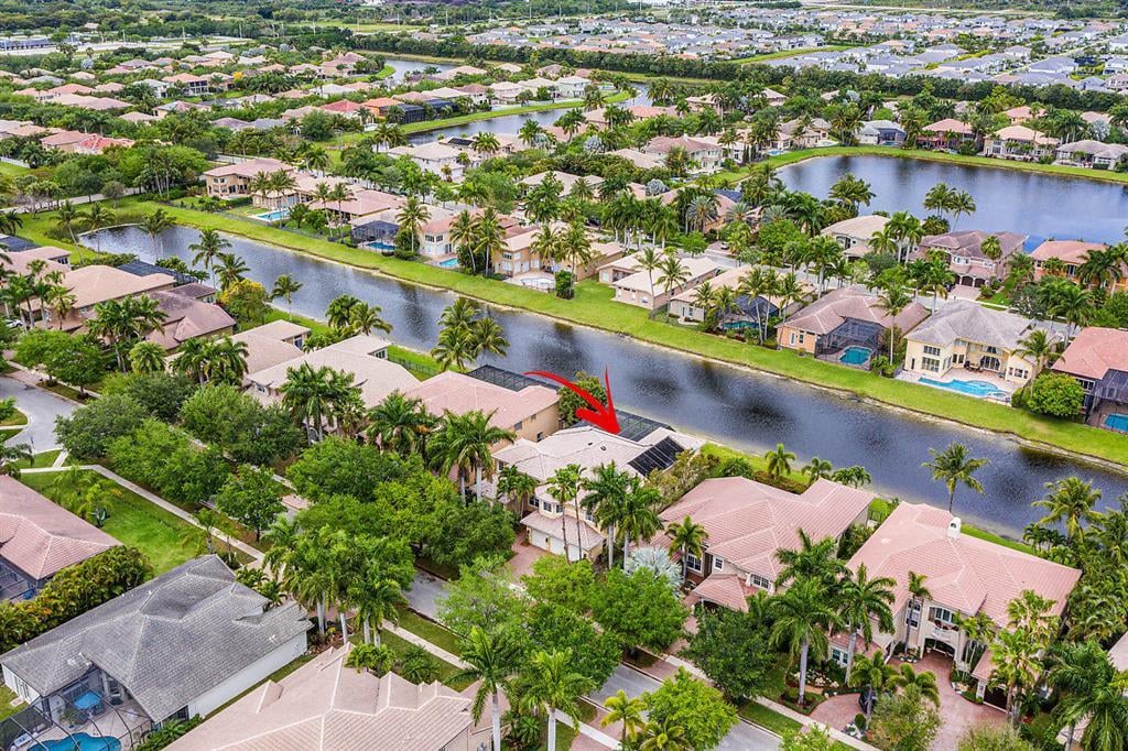Saturnia Isles Residence photo 45