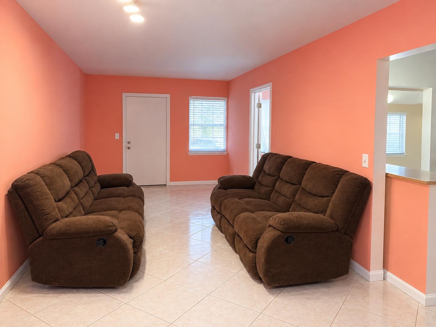 Residence photo 2