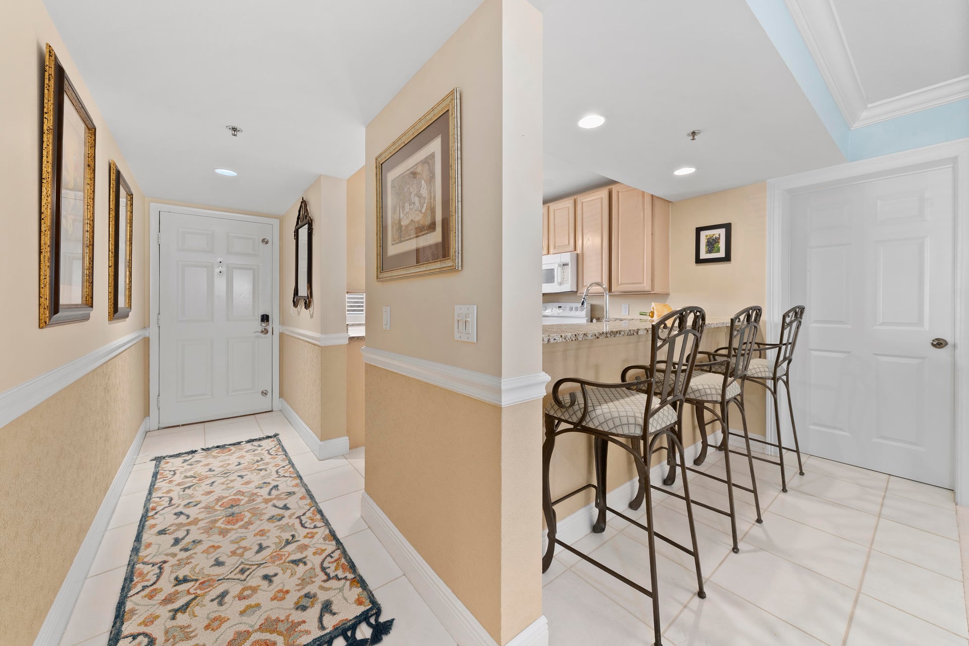  Unit 204 photo 5