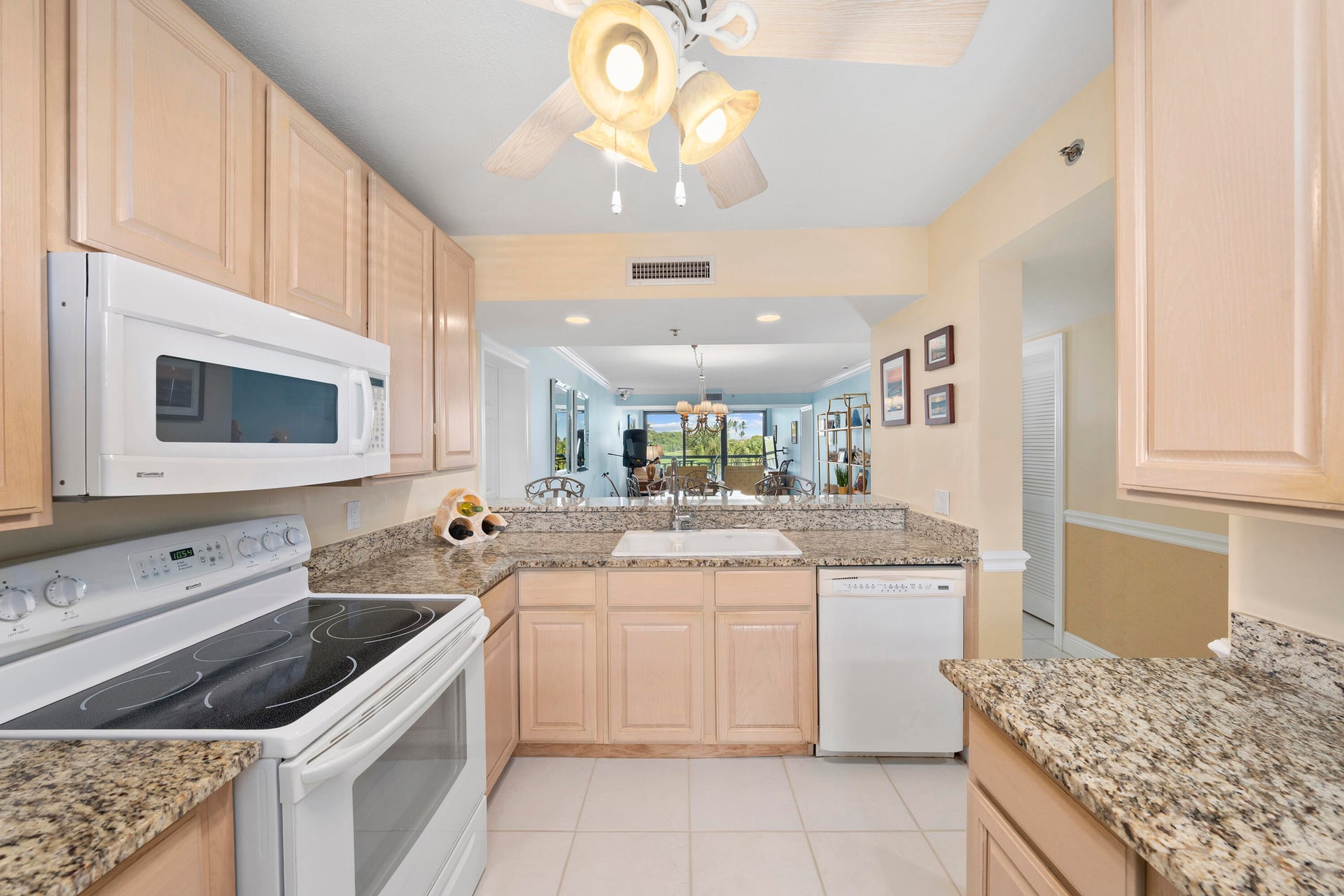  Unit 204 photo 8