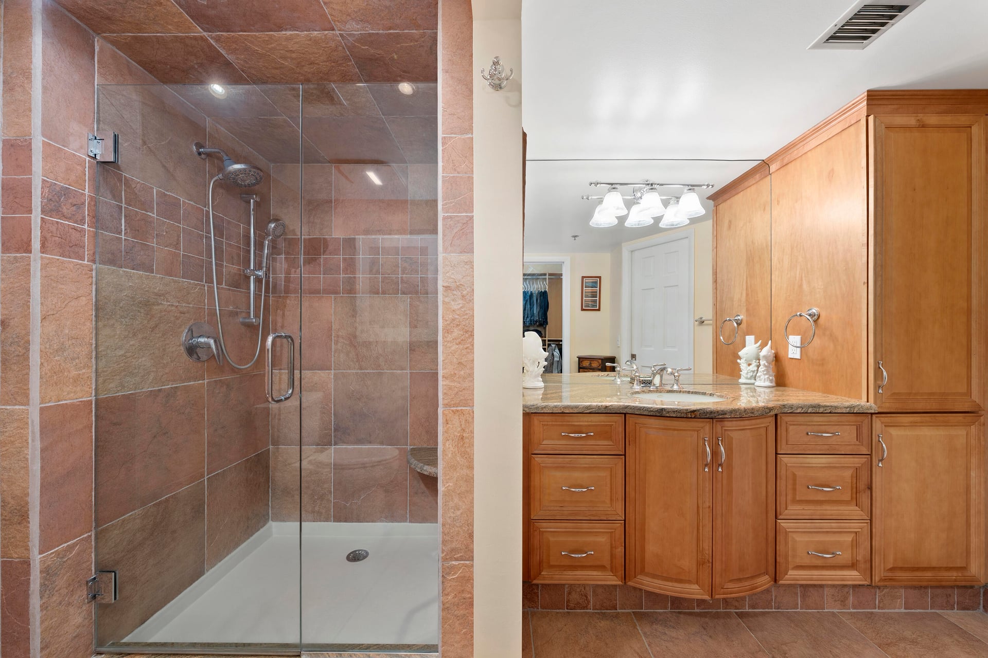  Unit 204 photo 16