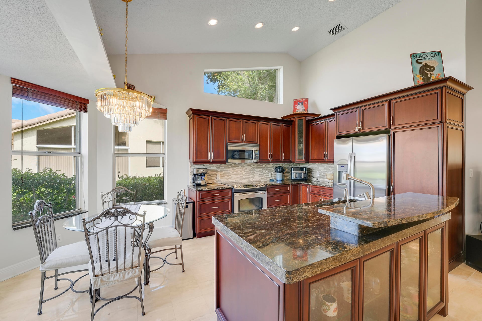 Residence photo 18