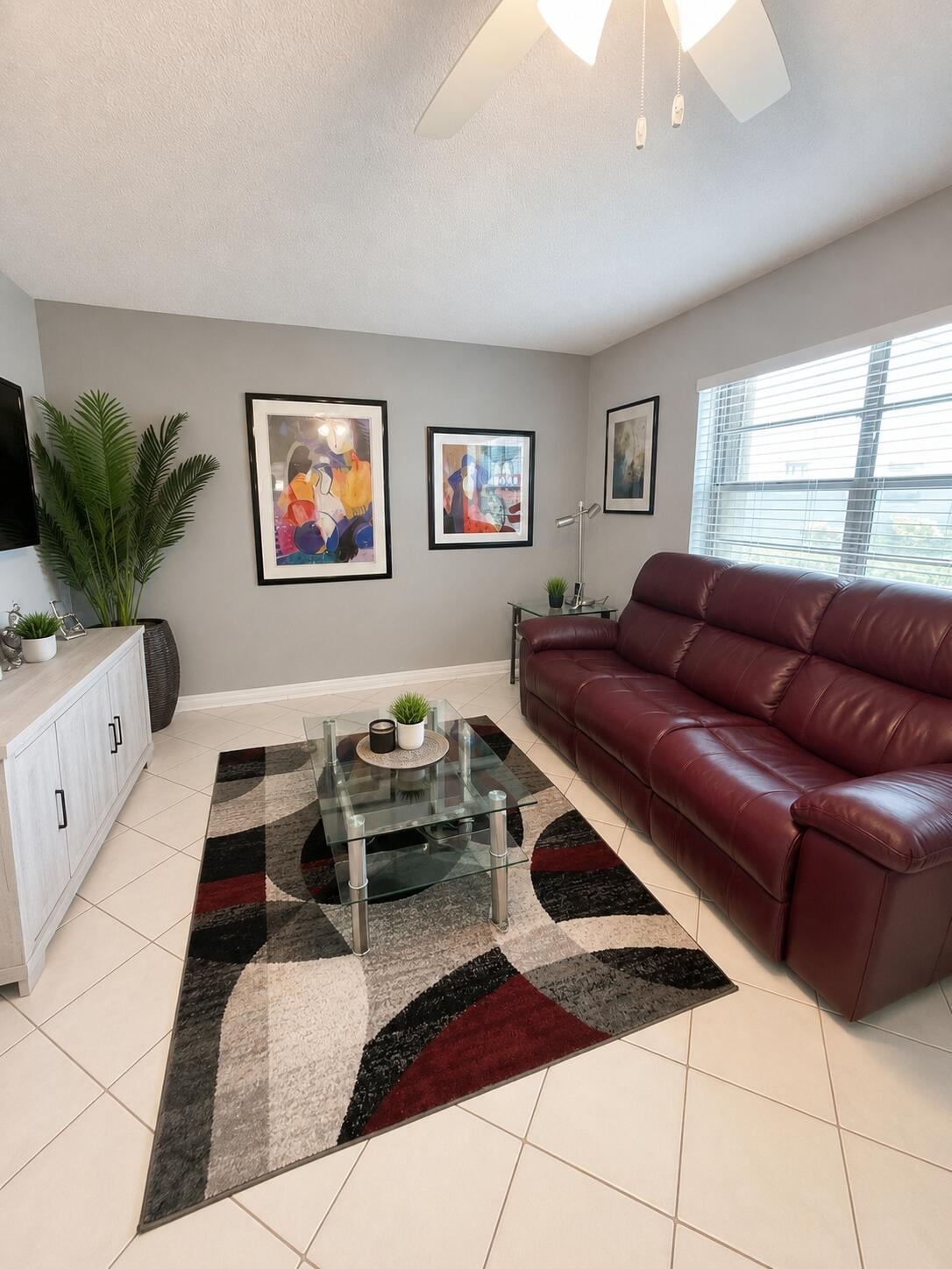 Residence photo 3