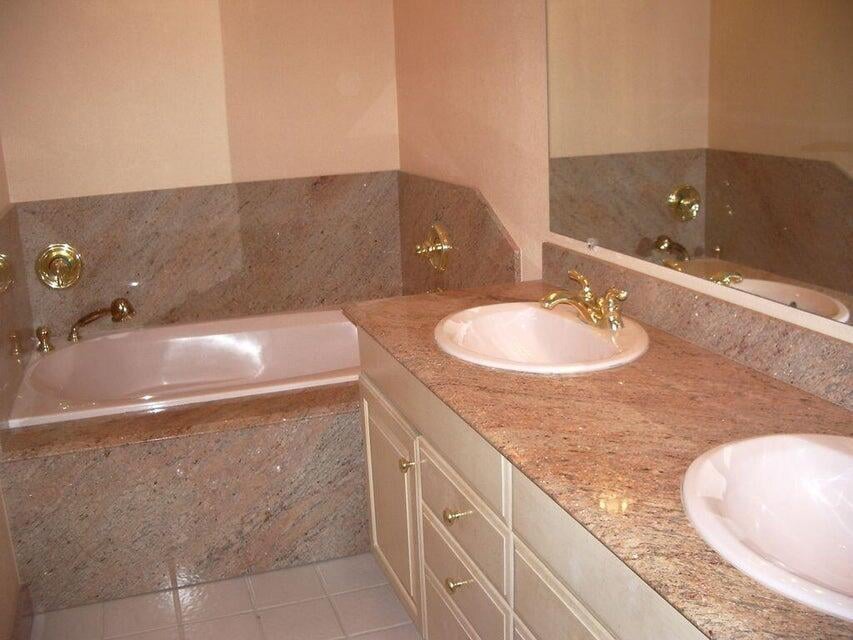 Unit 14d photo 14