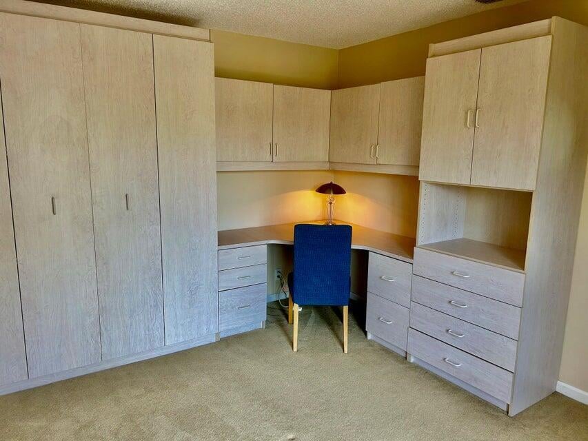 Unit 14d photo 16