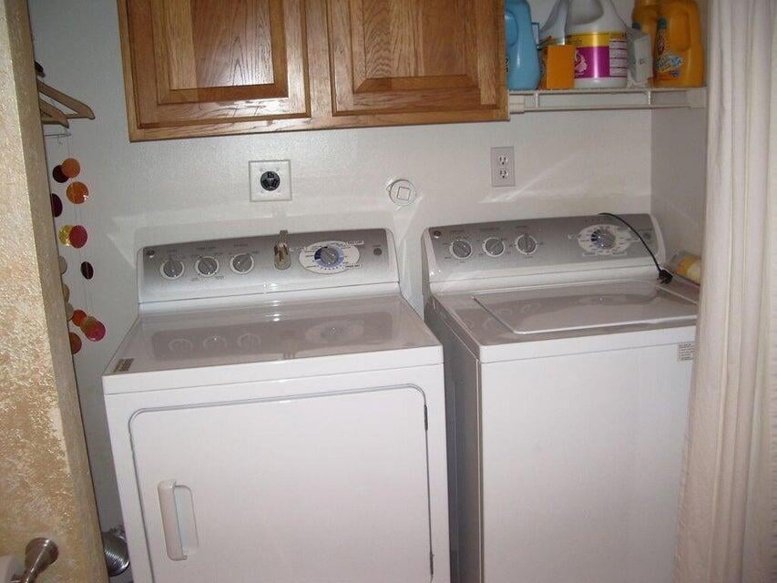 Unit 14d photo 22