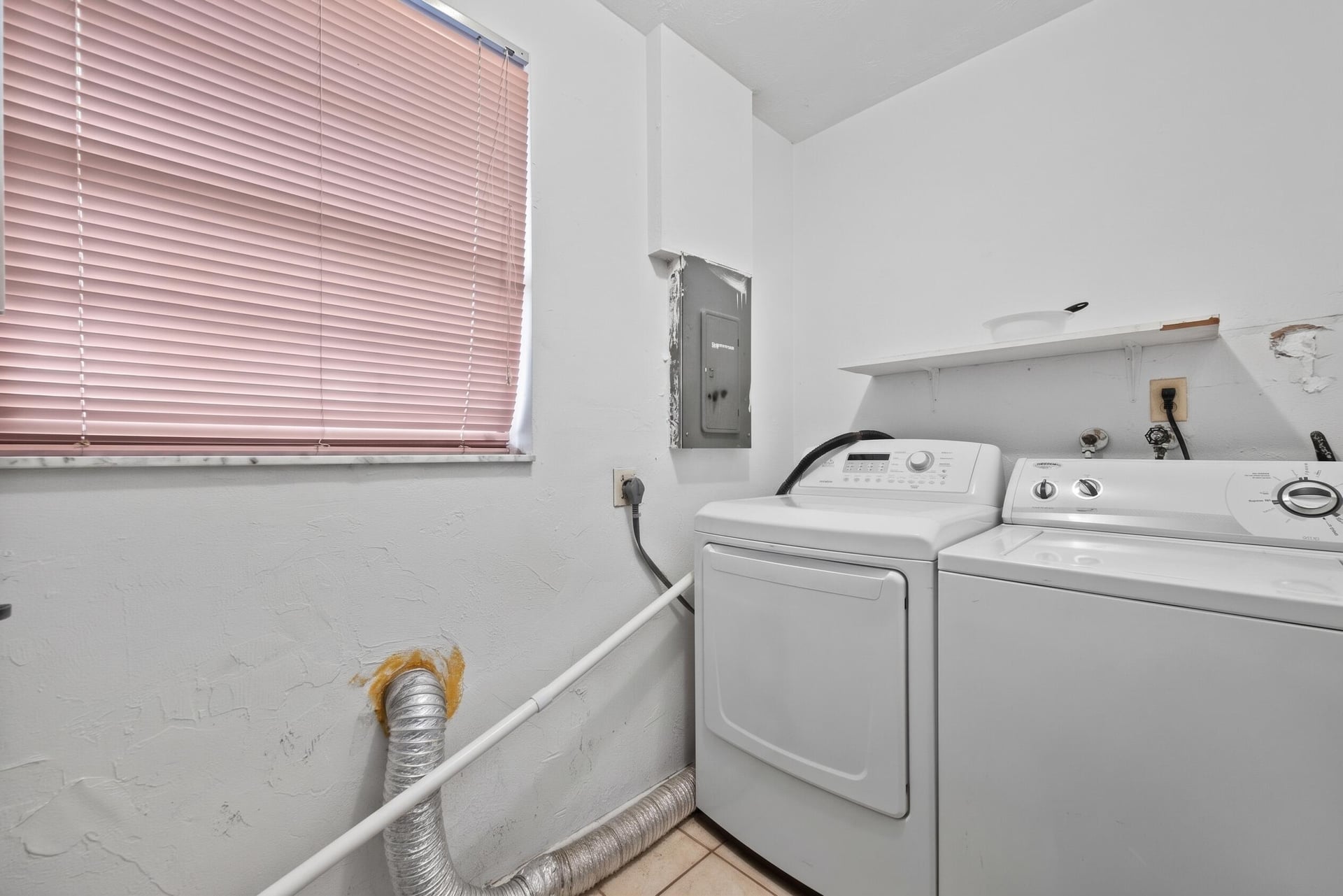 Residence photo 6