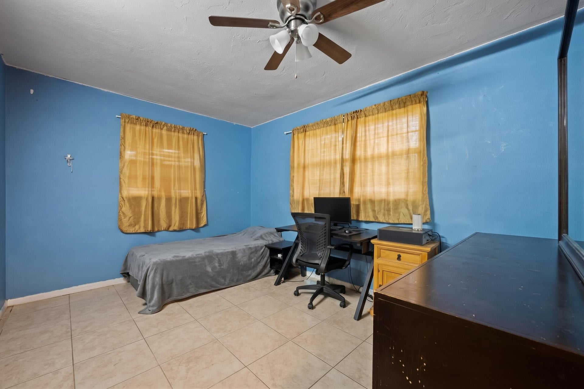 Residence photo 8