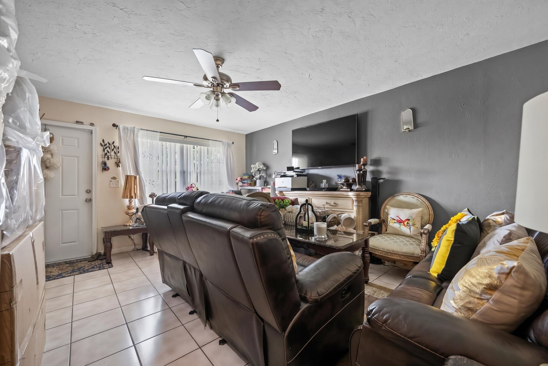 Residence photo 12