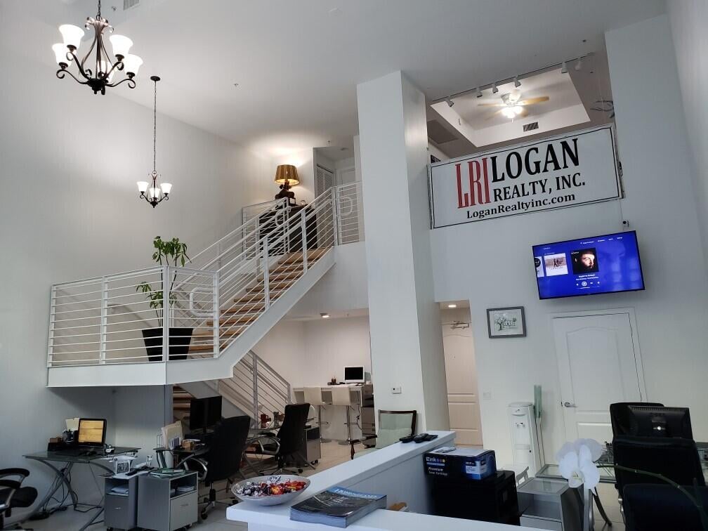 The Whitney Unit 113 photo 3
