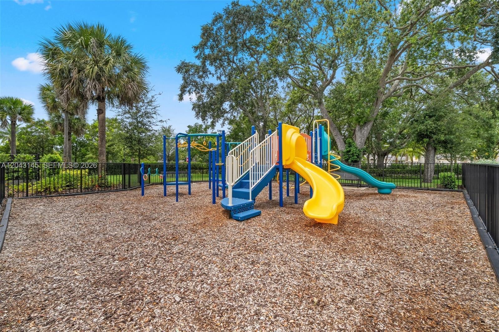 Residence photo 45