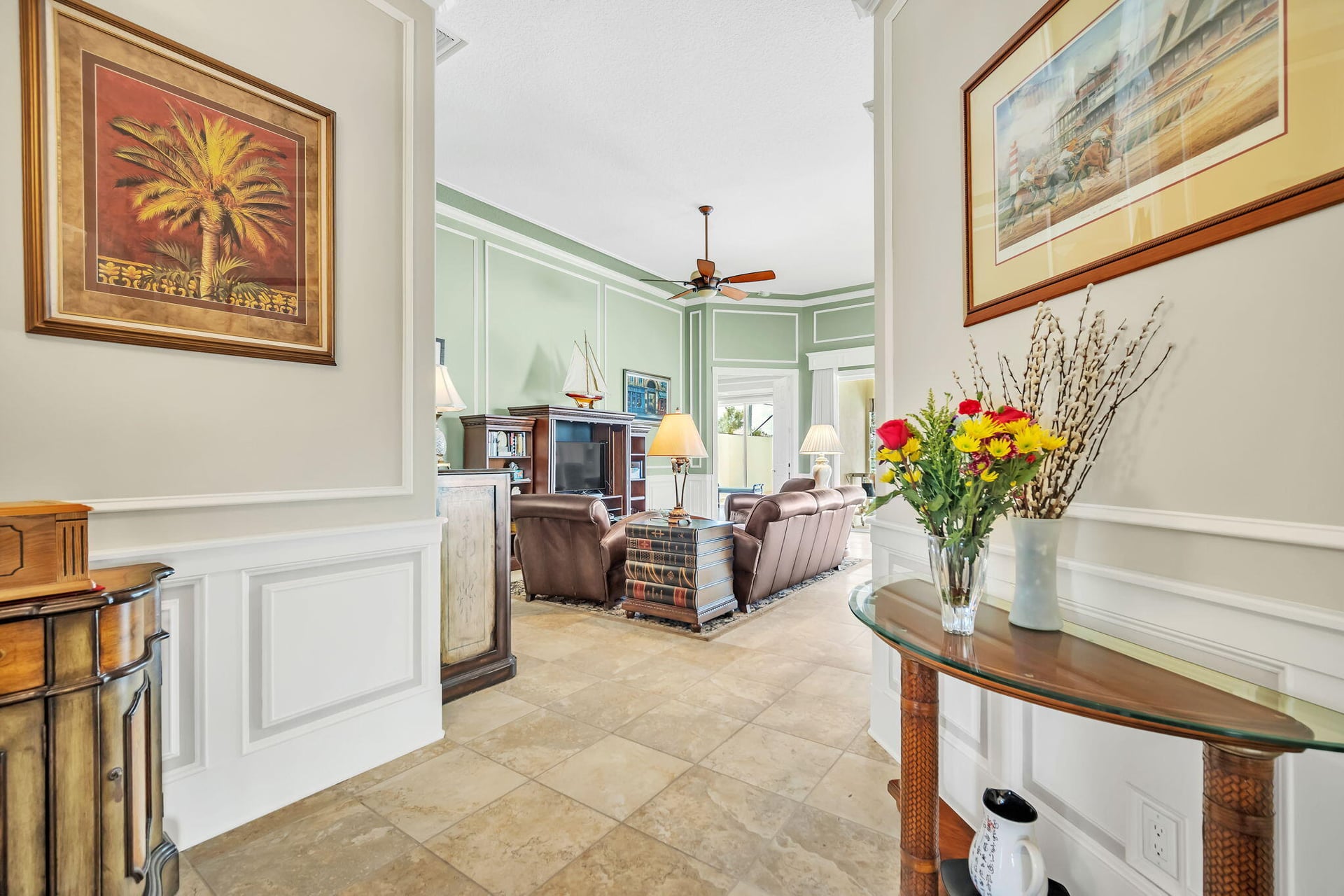 Residence photo 2