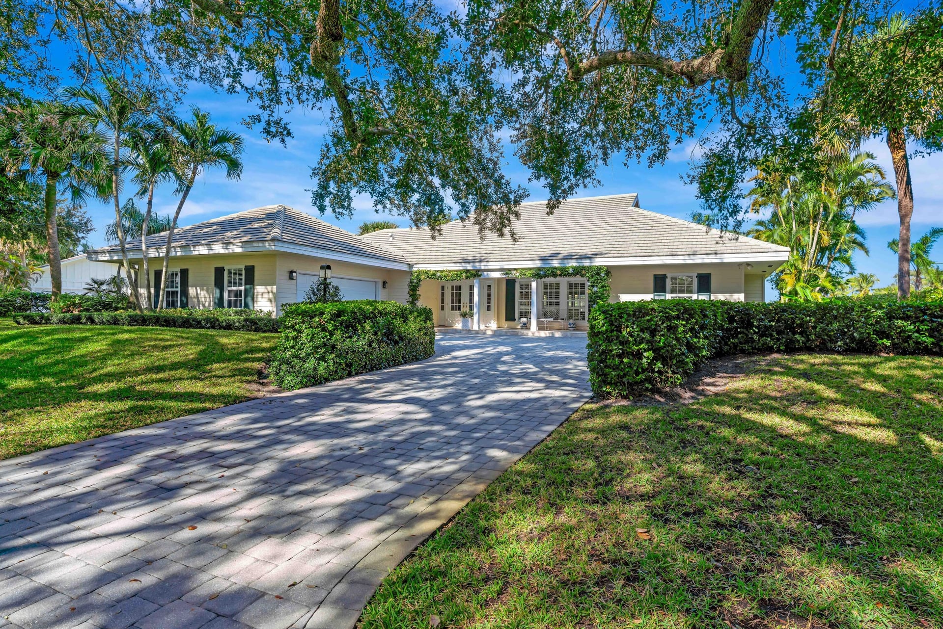 Heritage Oaks Residence photo 6