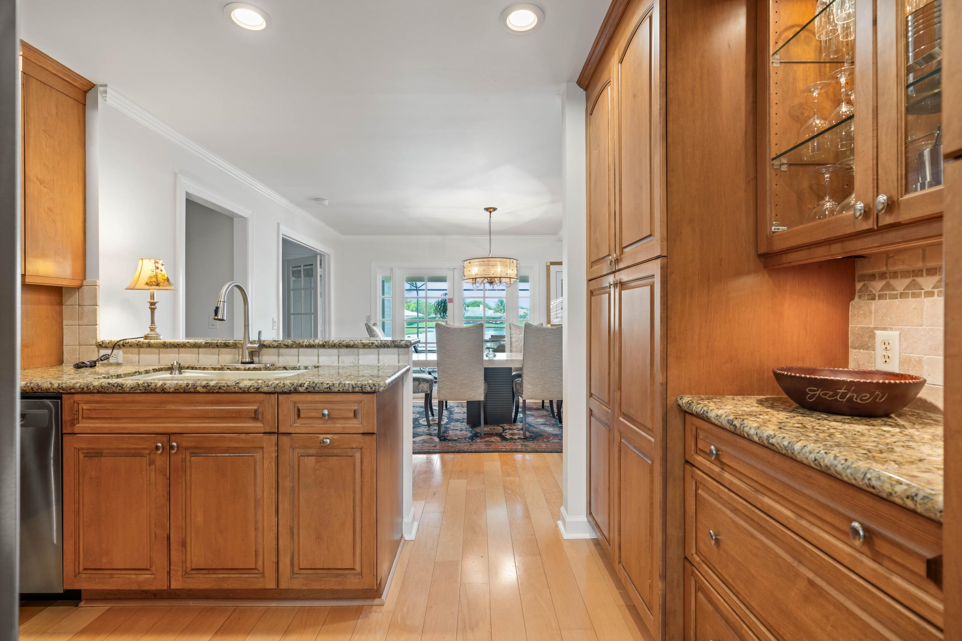 Heritage Oaks Residence photo 14