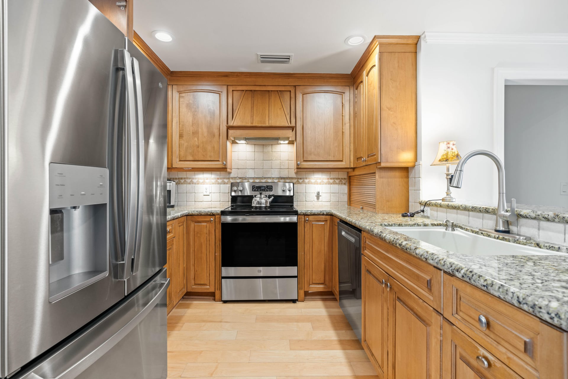 Heritage Oaks Residence photo 15