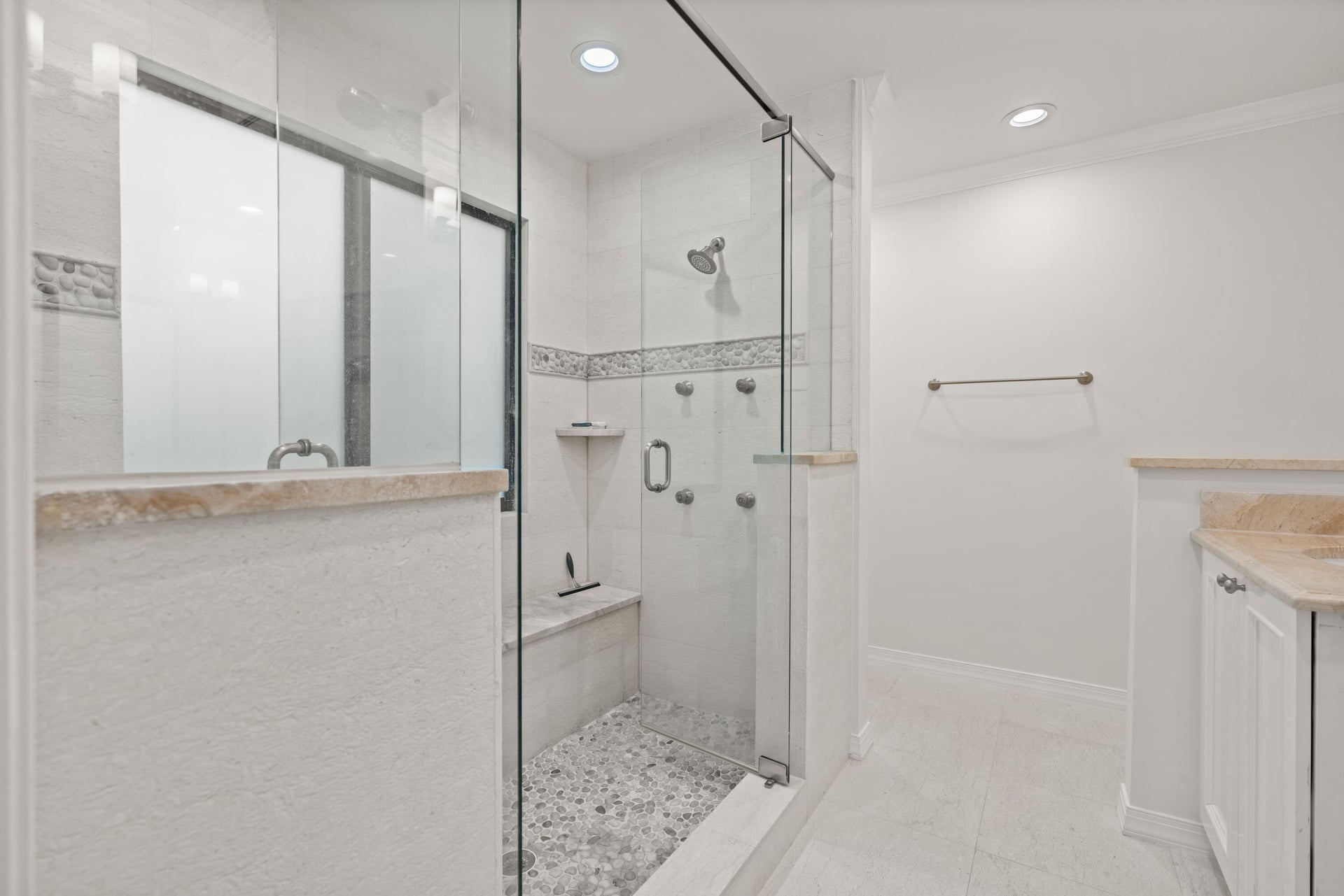 Heritage Oaks Residence photo 30