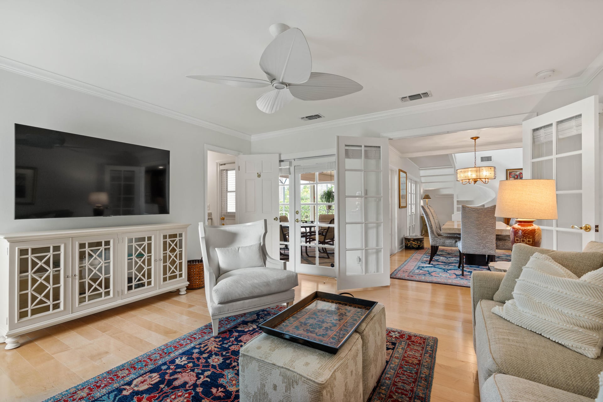 Heritage Oaks Residence photo 42