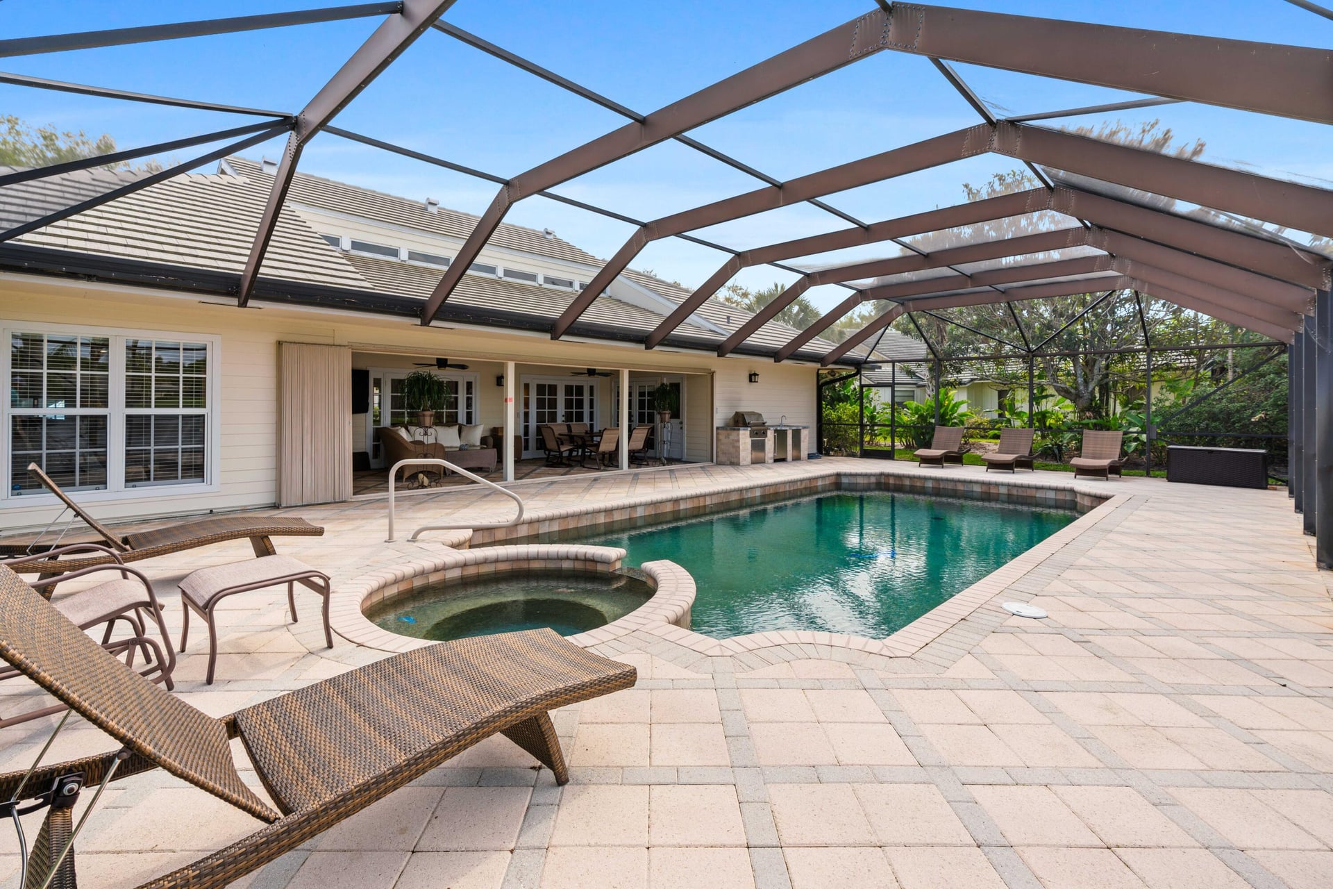 Heritage Oaks Residence photo 75