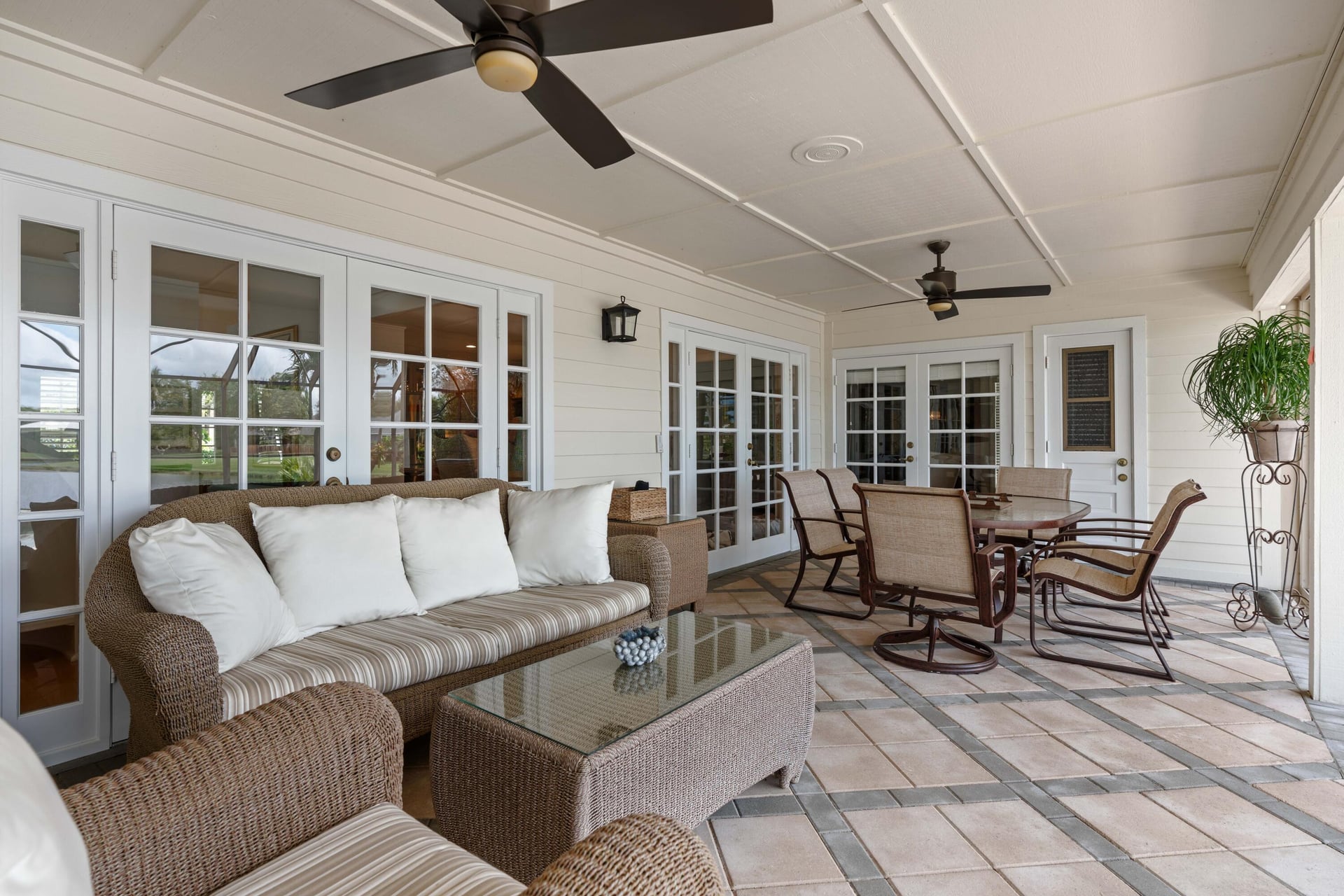Heritage Oaks Residence photo 80