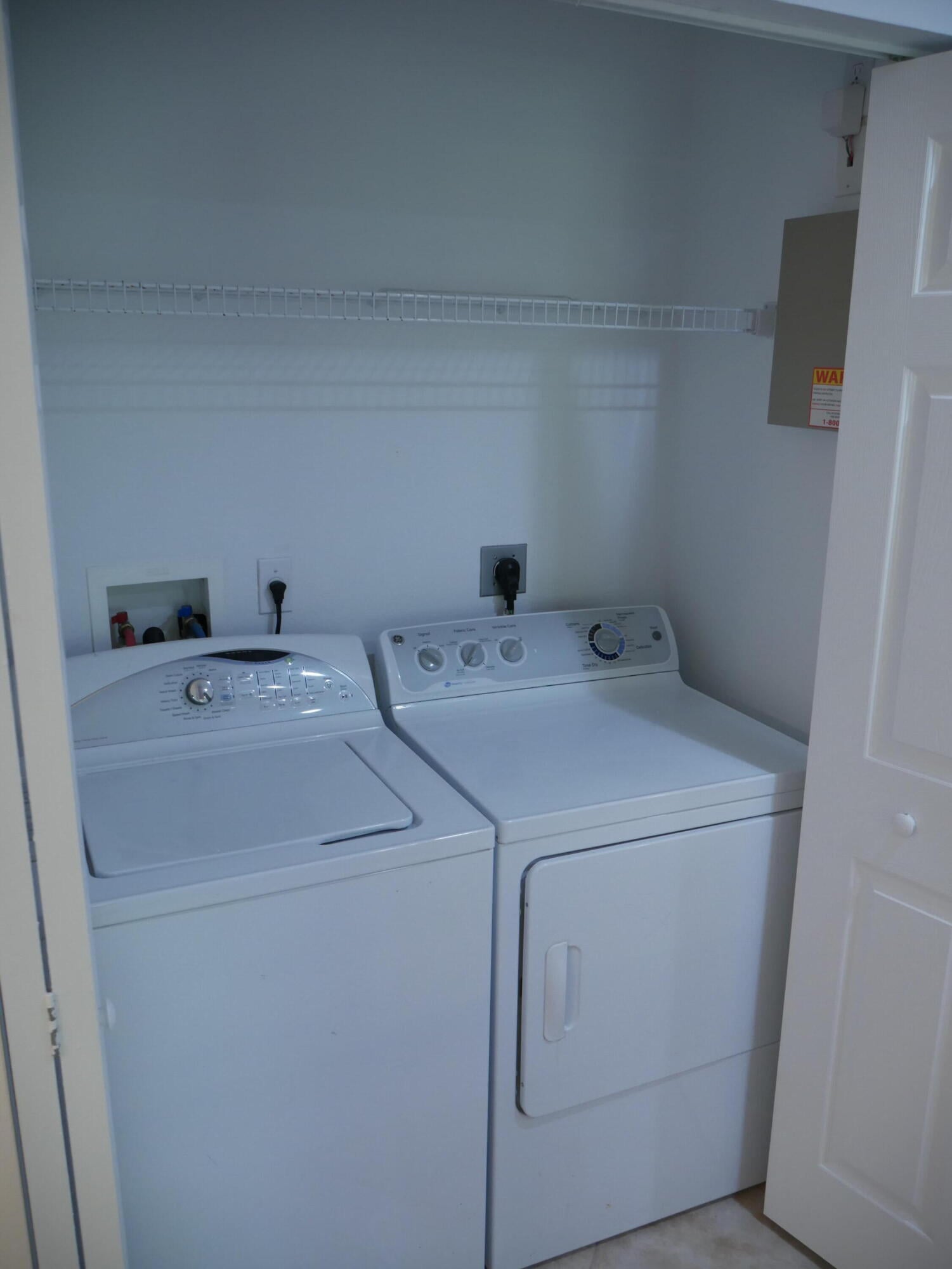 Residence photo 5