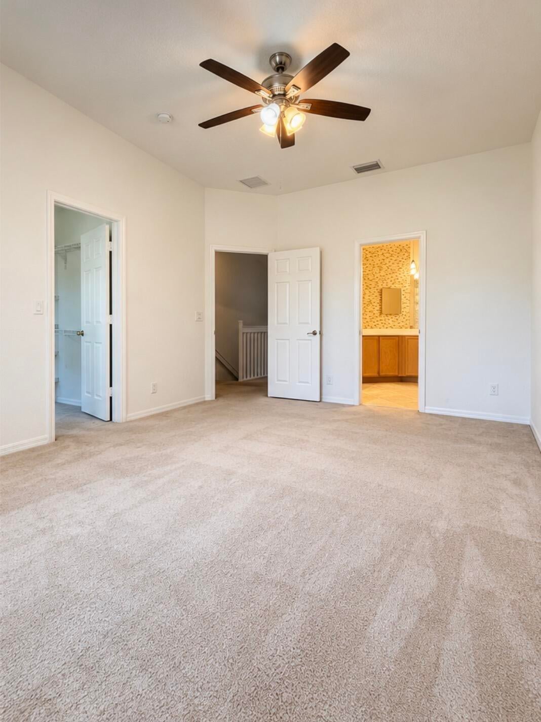 Unit Apt 107 photo 13