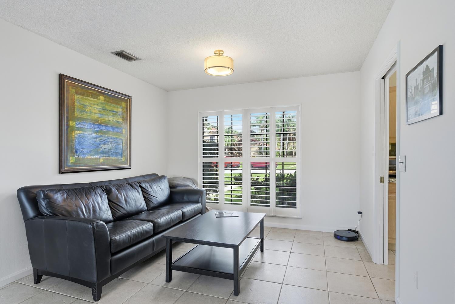 Residence photo 5