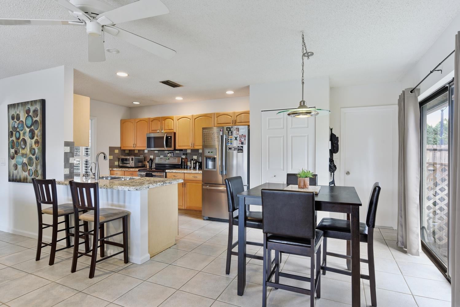 Residence photo 6