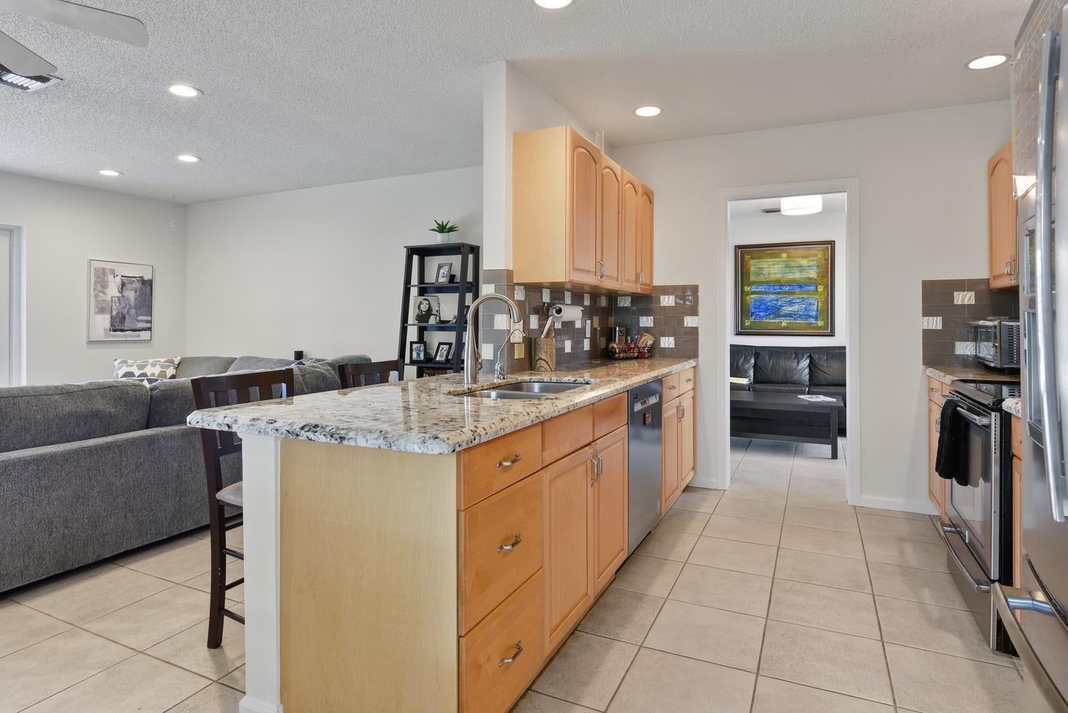 Residence photo 9