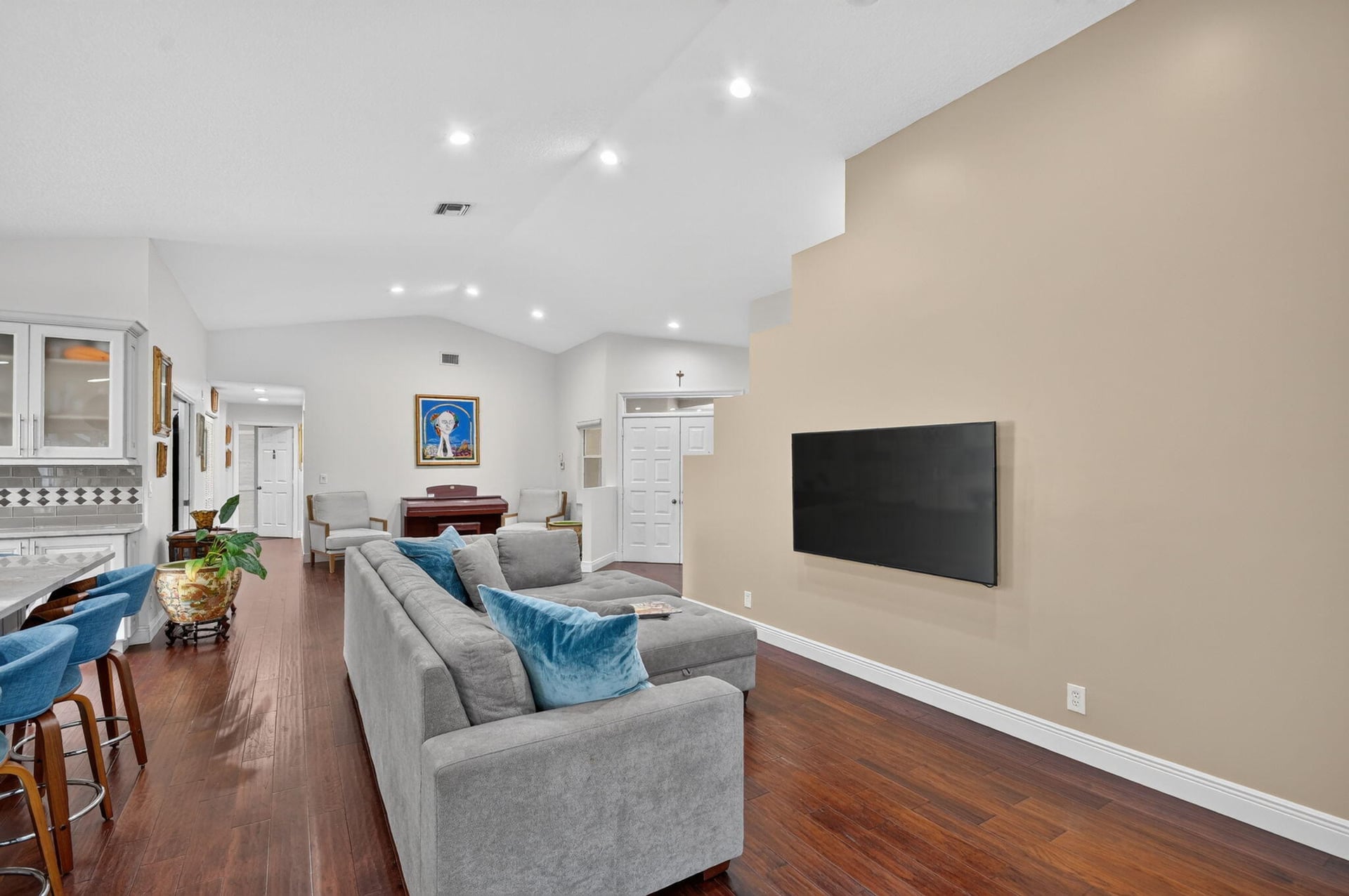 Residence photo 14