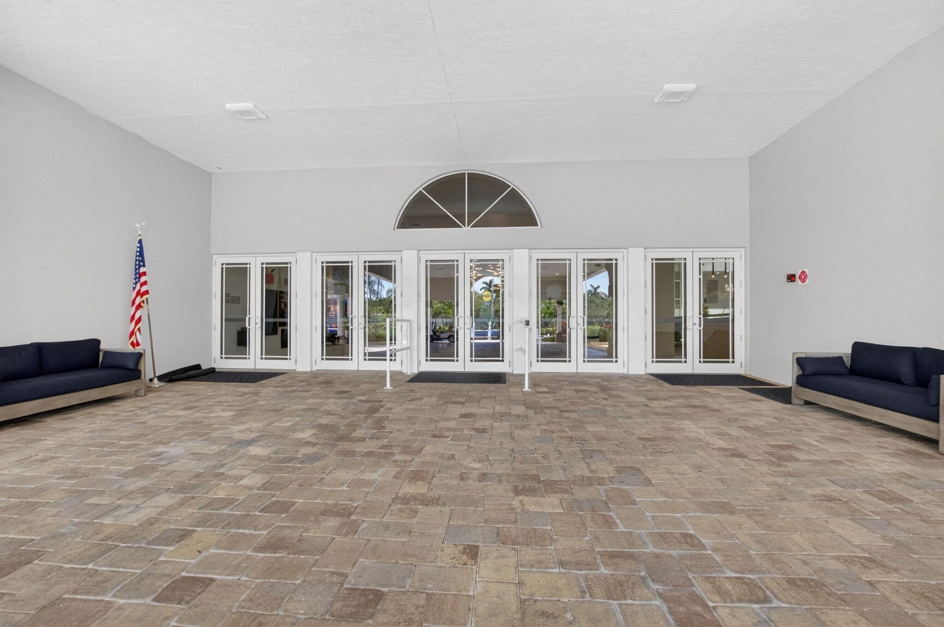 Residence photo 87