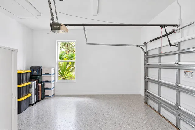 Residence photo 48